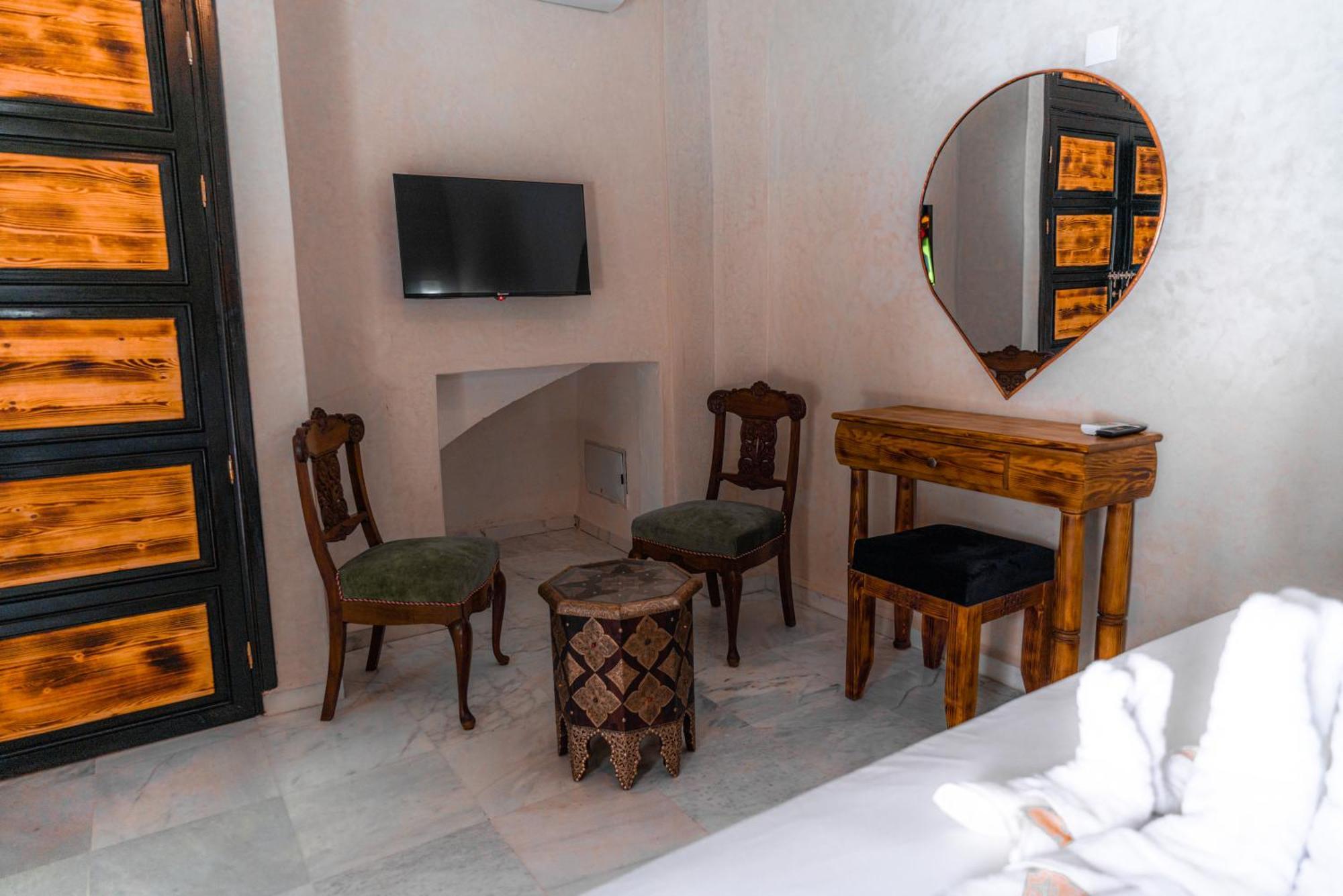 Riad Deluxe Marrakesh Exterior photo