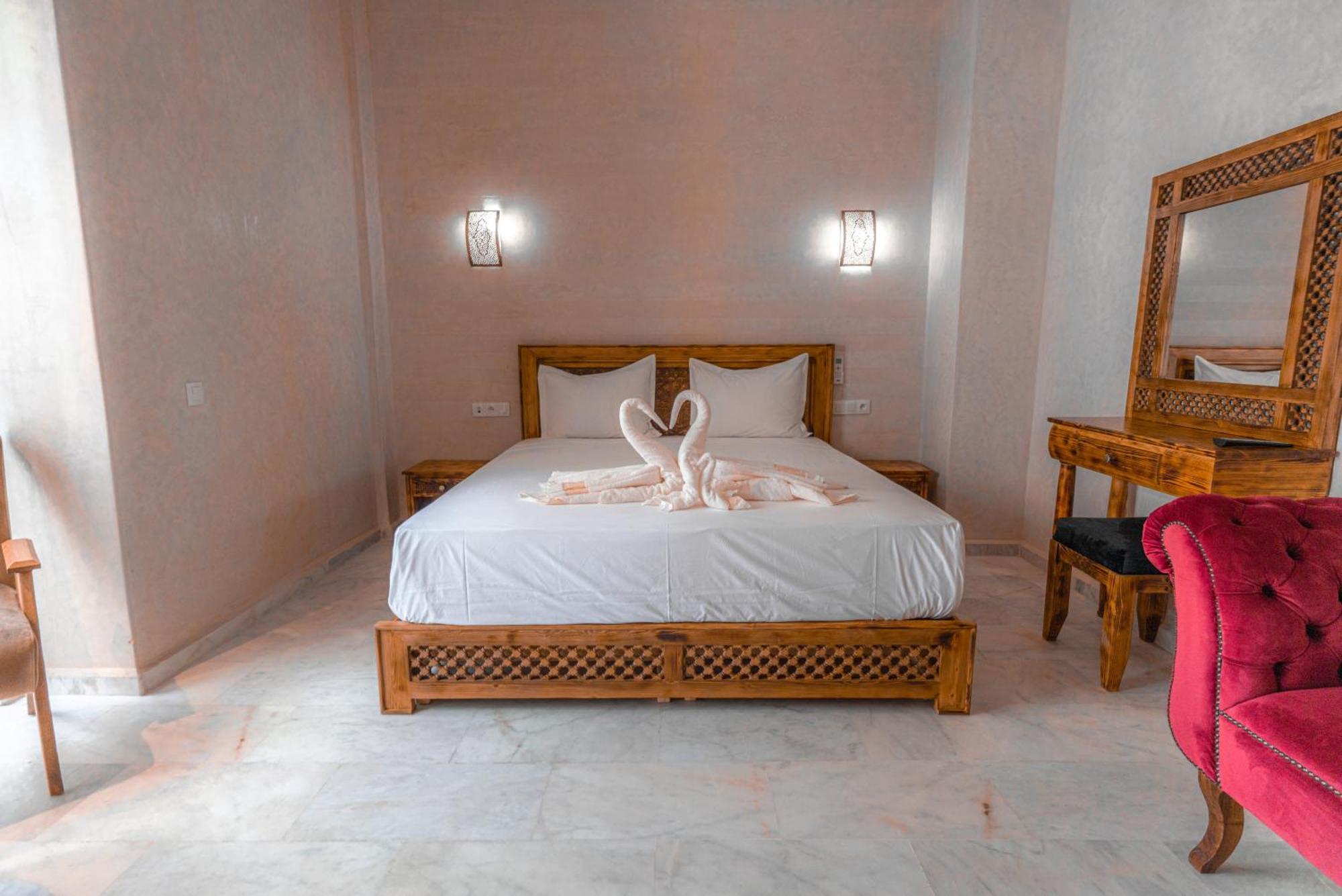 Riad Deluxe Marrakesh Exterior photo