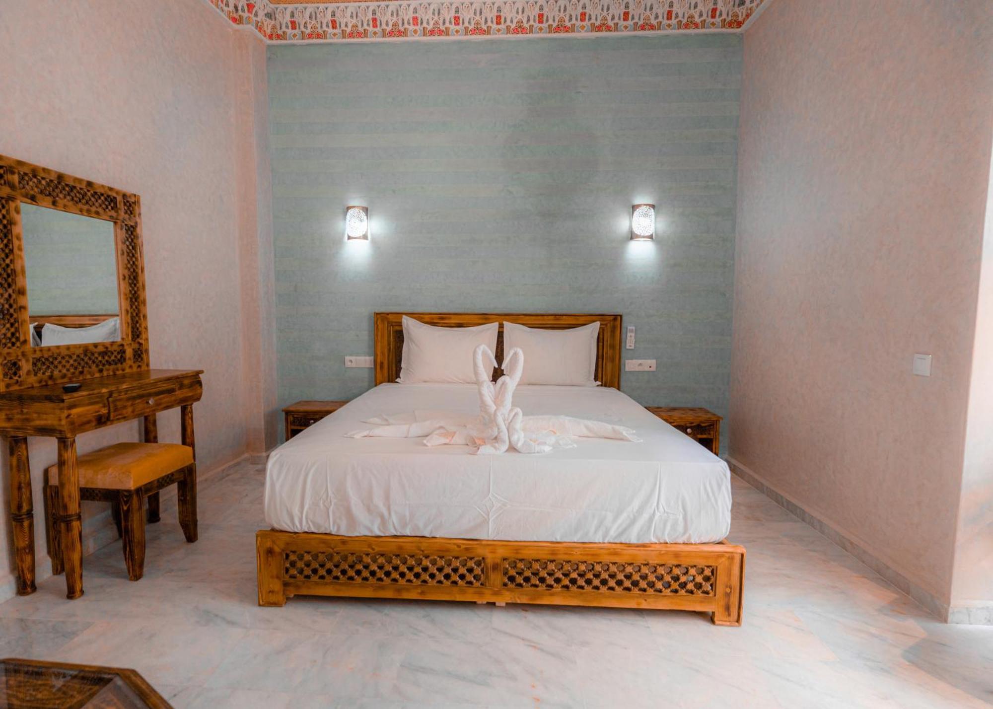 Riad Deluxe Marrakesh Exterior photo