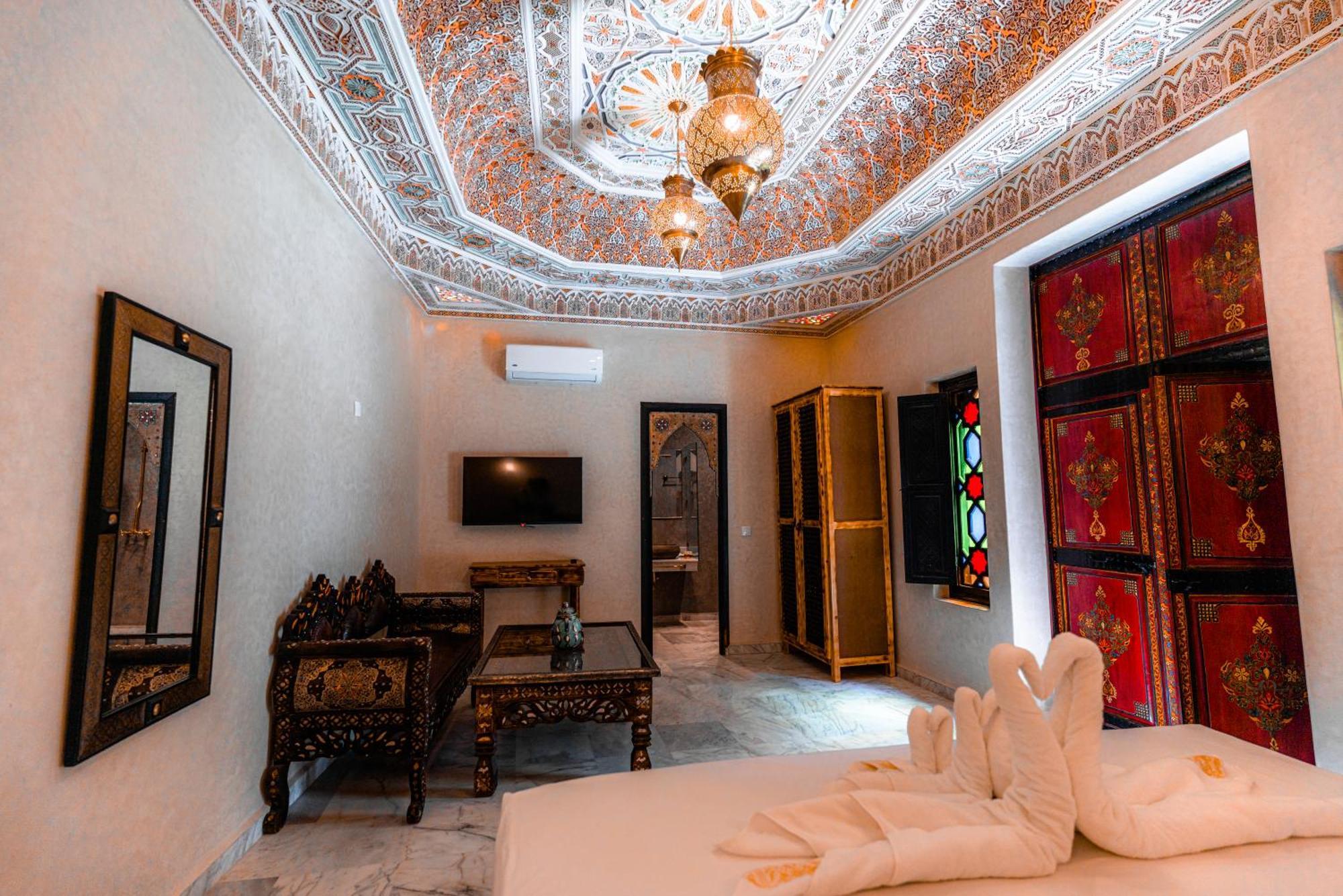 Riad Deluxe Marrakesh Exterior photo
