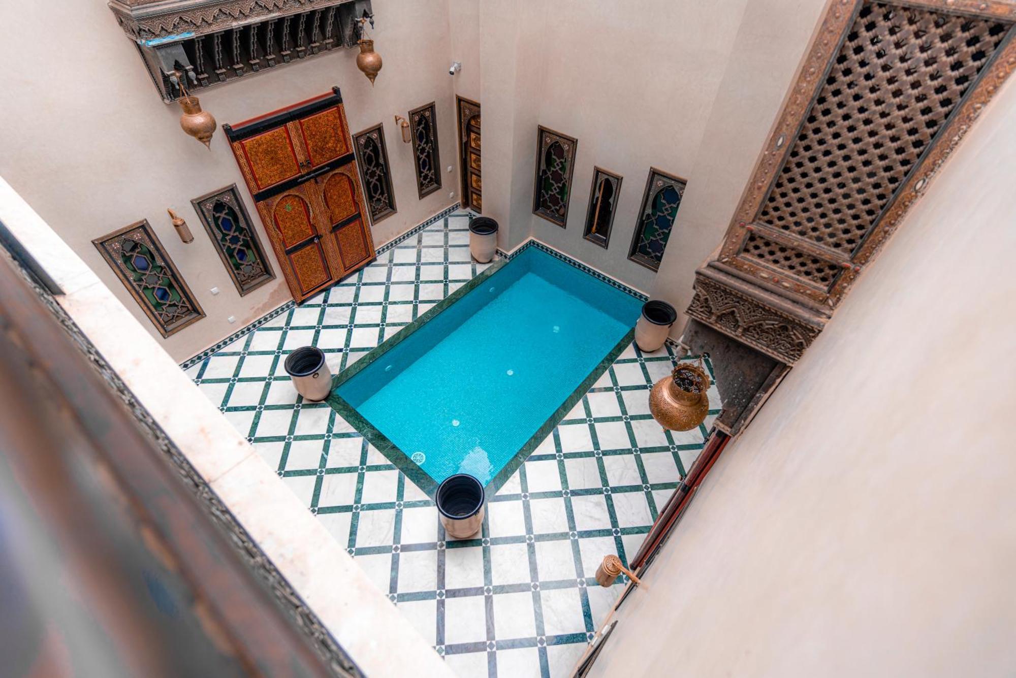 Riad Deluxe Marrakesh Exterior photo