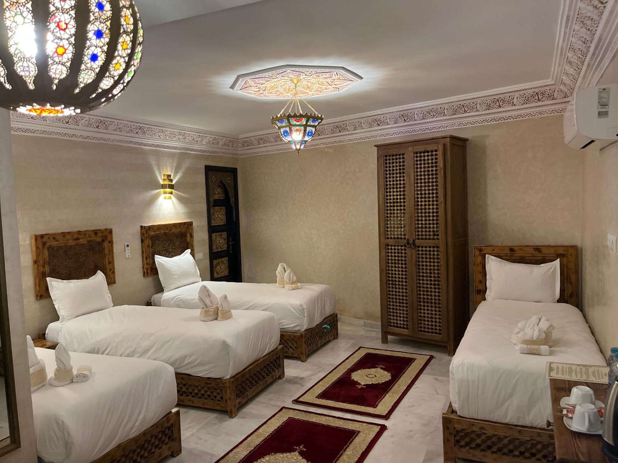 Riad Deluxe Marrakesh Exterior photo